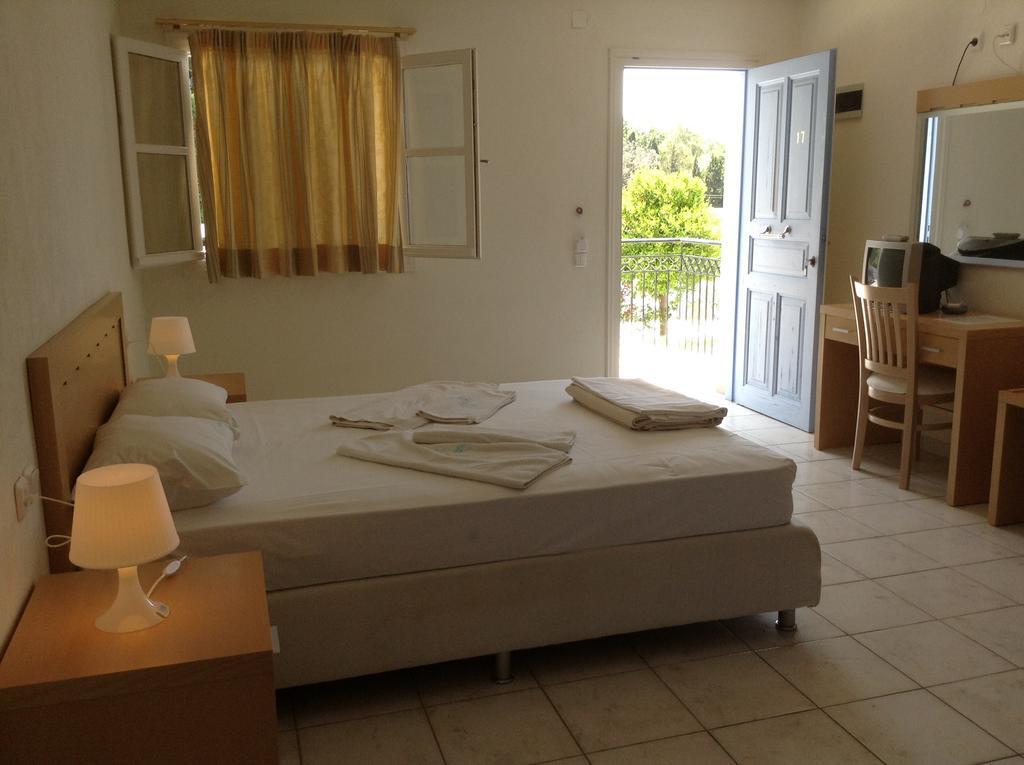 Marialena Village Platanias  Zimmer foto
